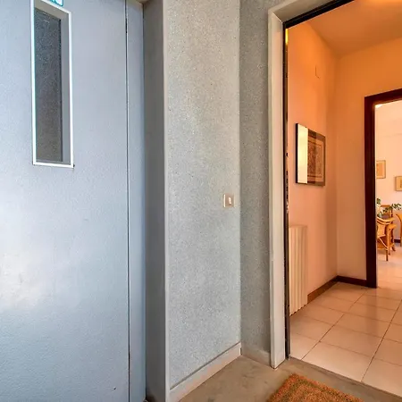 Sardinia Re - Flavia's Flat - Free Parking Alghero