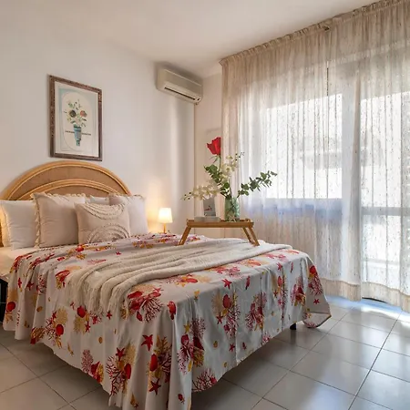 Sardinia Re - Flavias Flat - Free Parking Apartament *