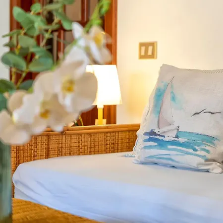 Sardinia Re - Flavias Flat - Free Parking Apartament Alghero