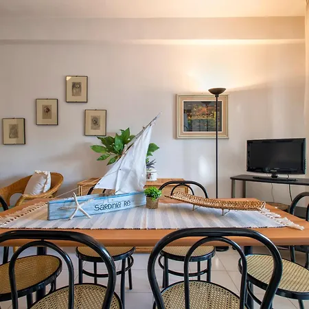 Apartament Sardinia Re - Flavias Flat - Free Parking