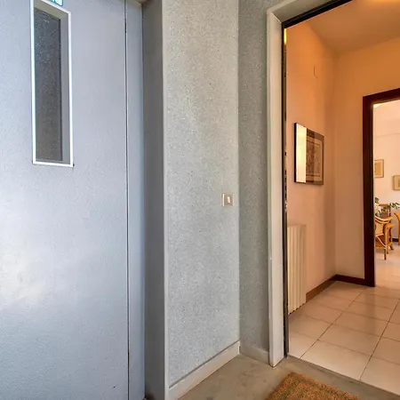 Apartament Sardinia Re - Flavias Flat - Free Parking